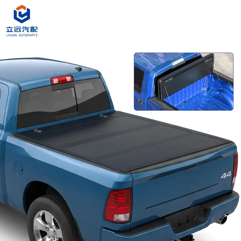 Low Profil Hard Quad-Fold Tonneau Cover til Dodge Ram